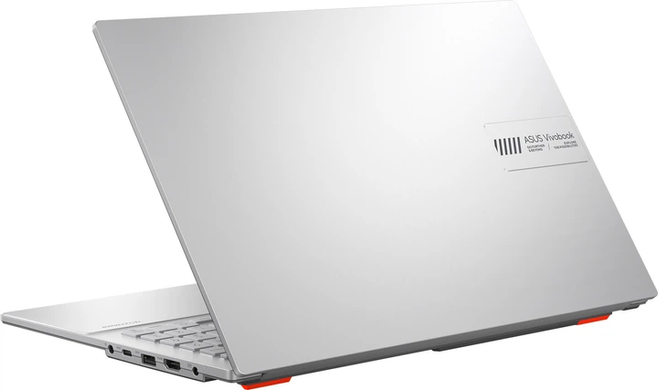 Ноутбук Asus Vivobook Go 15 E1504FA-BQ2838 (90NB0ZR1-M04KF0) Cool Silver, Vivobook Go 15, Офіс, Навчання, Ryzen 5 7520U, AMD Ryzen 5, 4, SSD, 512 ГБ, Інтегрована, AMD Radeon 610M, Інтегрована, LPDDR5, 16 ГБ, 5500 МГц, 15.6", 1920&times;1080, IPS, 250 ніт, 60 Гц, USB-A; USB-A; USB-C; HDMI, 42 Вт&middot;год