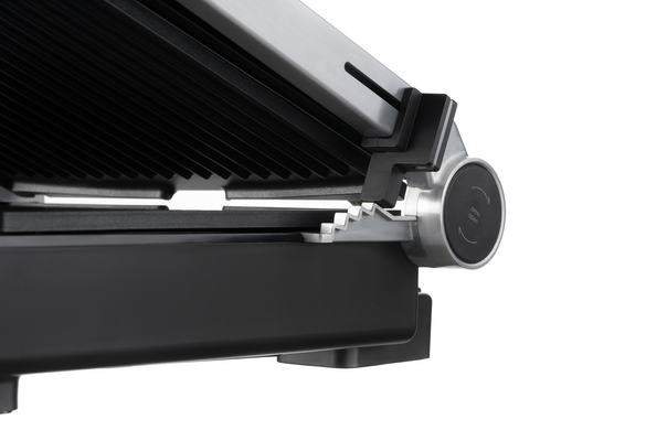 Електрогриль Ardesto GK-STC20 2000W Black/Silver, 2 робочі поверхні, 2000 Вт, Контактний гриль, Режим барбекю, 6 автоматичних програм, Ручний режим, Сенсорне керування, Знімні антипригарні пластини, Автовизначення товщини продукту, Розкриття на 180&deg;